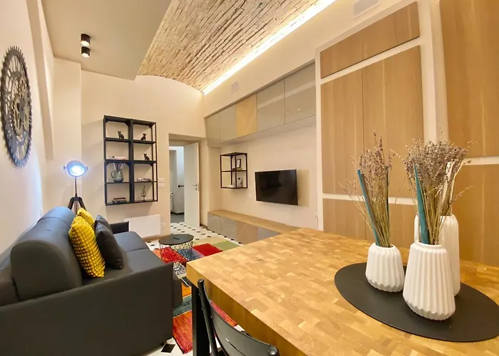 Near Portofino With Free Parking Ideal Base For Exploring Apartment *