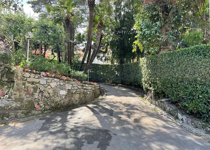 Near Portofino With Free Parking Ideal Base For Exploring Rapallo